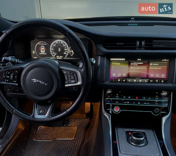Седан Jaguar XF 2017 в Львові фото 15 Седан Jaguar XF 2017 в Львові