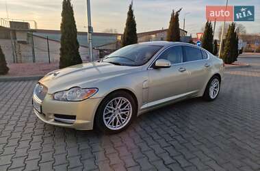 Седан Jaguar XF 2008 в 
