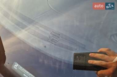 Седан Jaguar XF 2008 в 