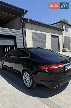 Седан Jaguar XF 2013 в Хмельницком