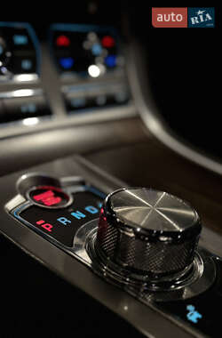 Седан Jaguar XF 2012 в 