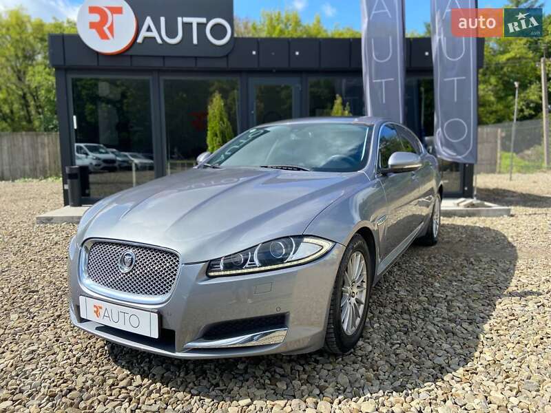 Jaguar XF 2013