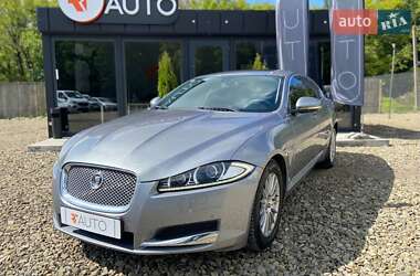 Седан Jaguar XF 2013 в 