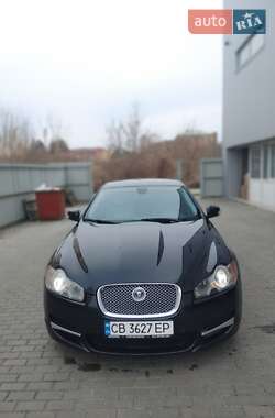 Седан Jaguar XF 2008 в 