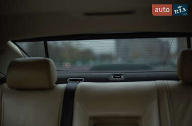 Седан Jaguar XF 2013 в 