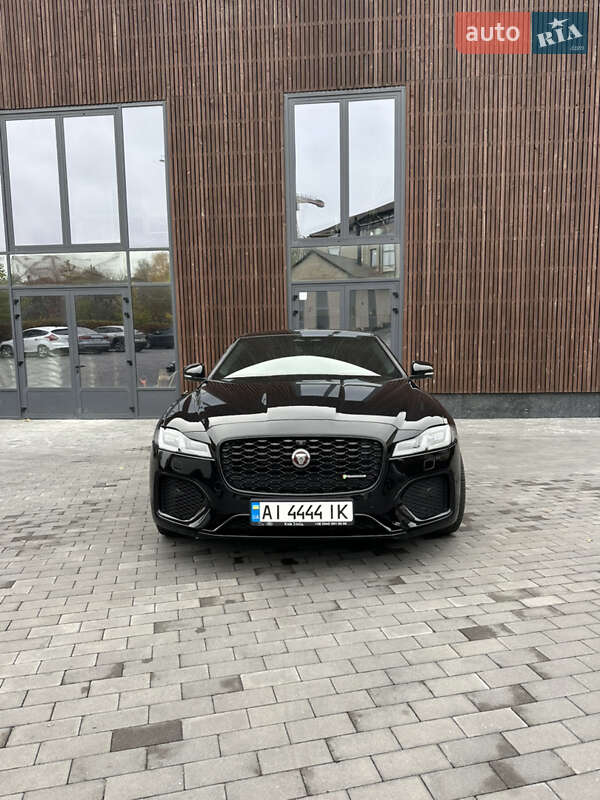 Седан Jaguar XF 2021 в Киеве