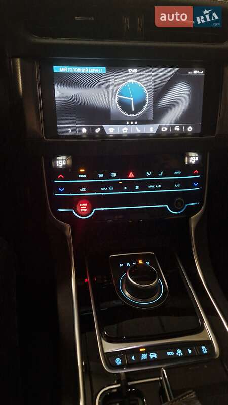 Седан Jaguar XF 2020 в Киеве
