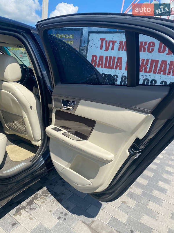 Седан Jaguar XF 2008 в Києві фото 15 Седан Jaguar XF 2008 в Києві