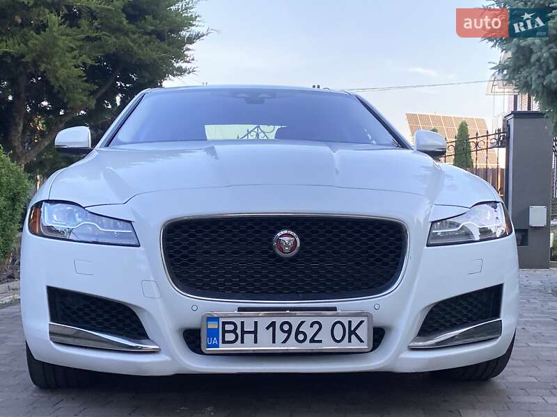 Седан Jaguar XF 2018 в Луцке фото 6 Седан Jaguar XF 2018 в Луцке