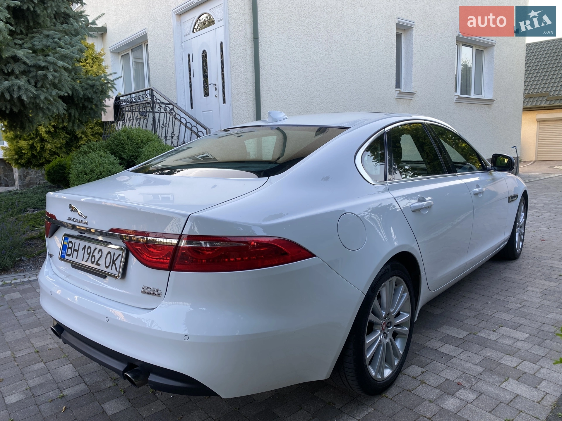 2018 Jaguar XF - мініатюра 11