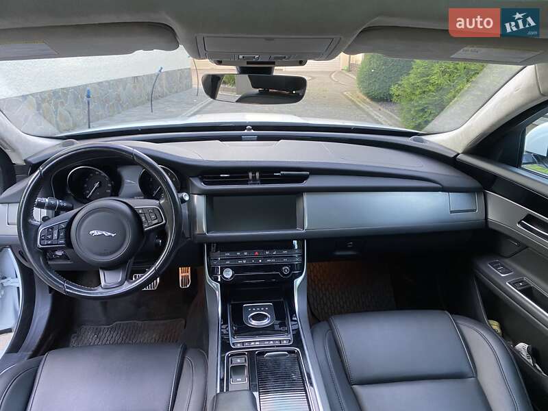 Седан Jaguar XF 2018 в Луцке фото 21 Седан Jaguar XF 2018 в Луцке