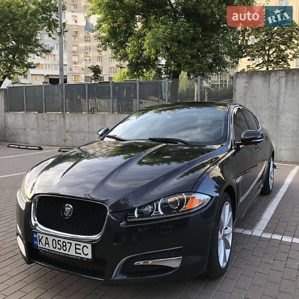 Jaguar XF 2013