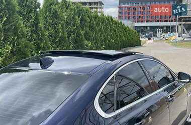 Седан Jaguar XF 2016 в 