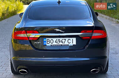 Седан Jaguar XF 2013 в 
