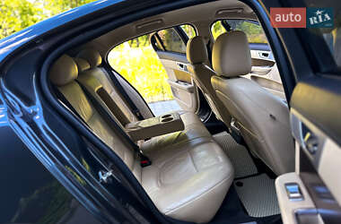 Седан Jaguar XF 2013 в 