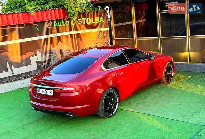 Седан Jaguar XF 2012 в Одессе