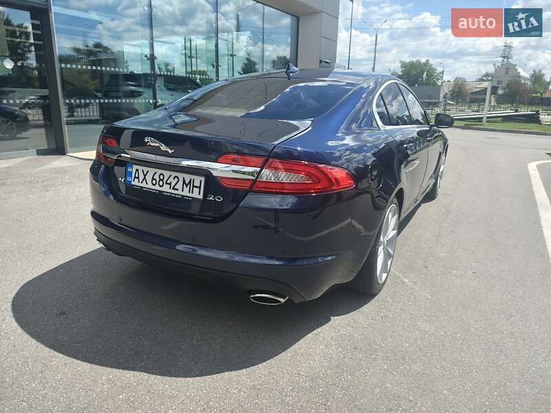 Седан Jaguar XF 2015 в Харькове фото 10 Седан Jaguar XF 2015 в Харькове