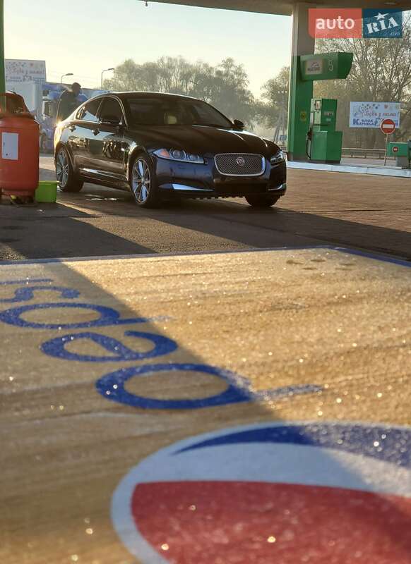 Седан Jaguar XF 2015 в Харькове фото 49 Седан Jaguar XF 2015 в Харькове