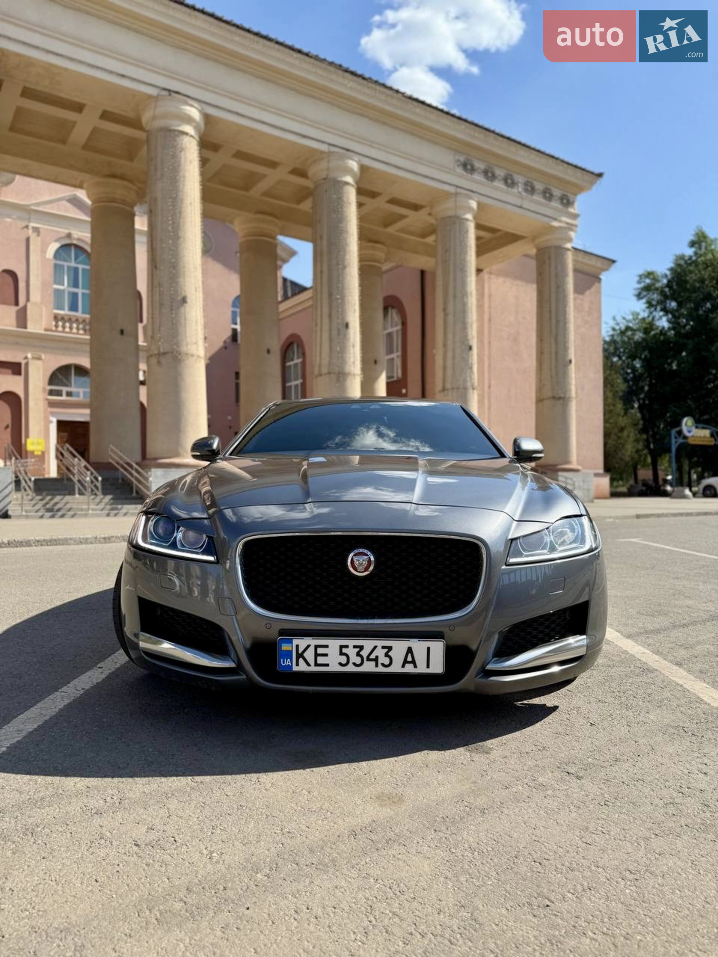 2015 Jaguar XF - мініатюра 2