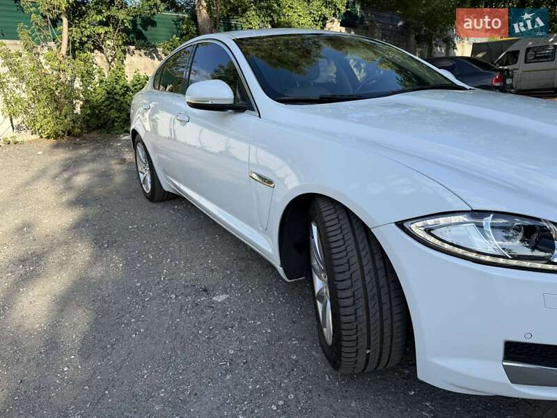 Седан Jaguar XF 2014 в Днепре фото 31 Седан Jaguar XF 2014 в Днепре