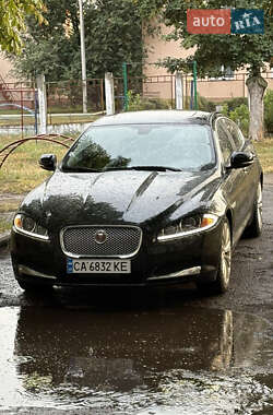 Седан Jaguar XF 2015 в Черкасах