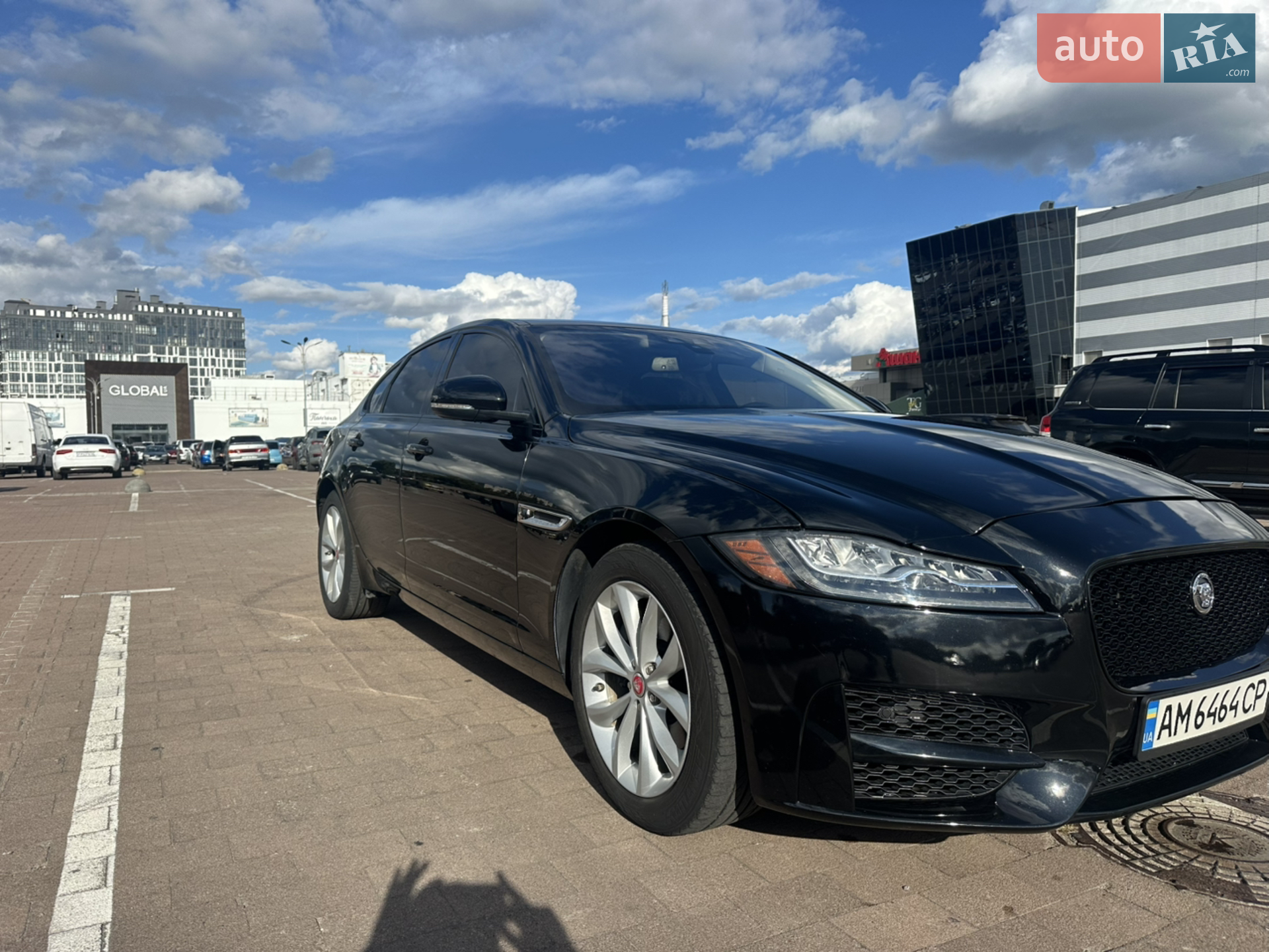 2016 Jaguar XF - мініатюра 8