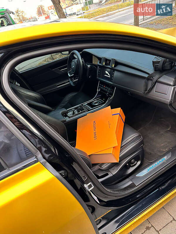 Седан Jaguar XF 2016 в Львове фото 11 Седан Jaguar XF 2016 в Львове