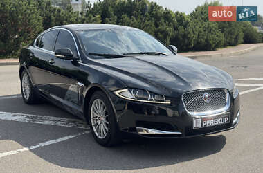 Седан Jaguar XF 2014 в Києві