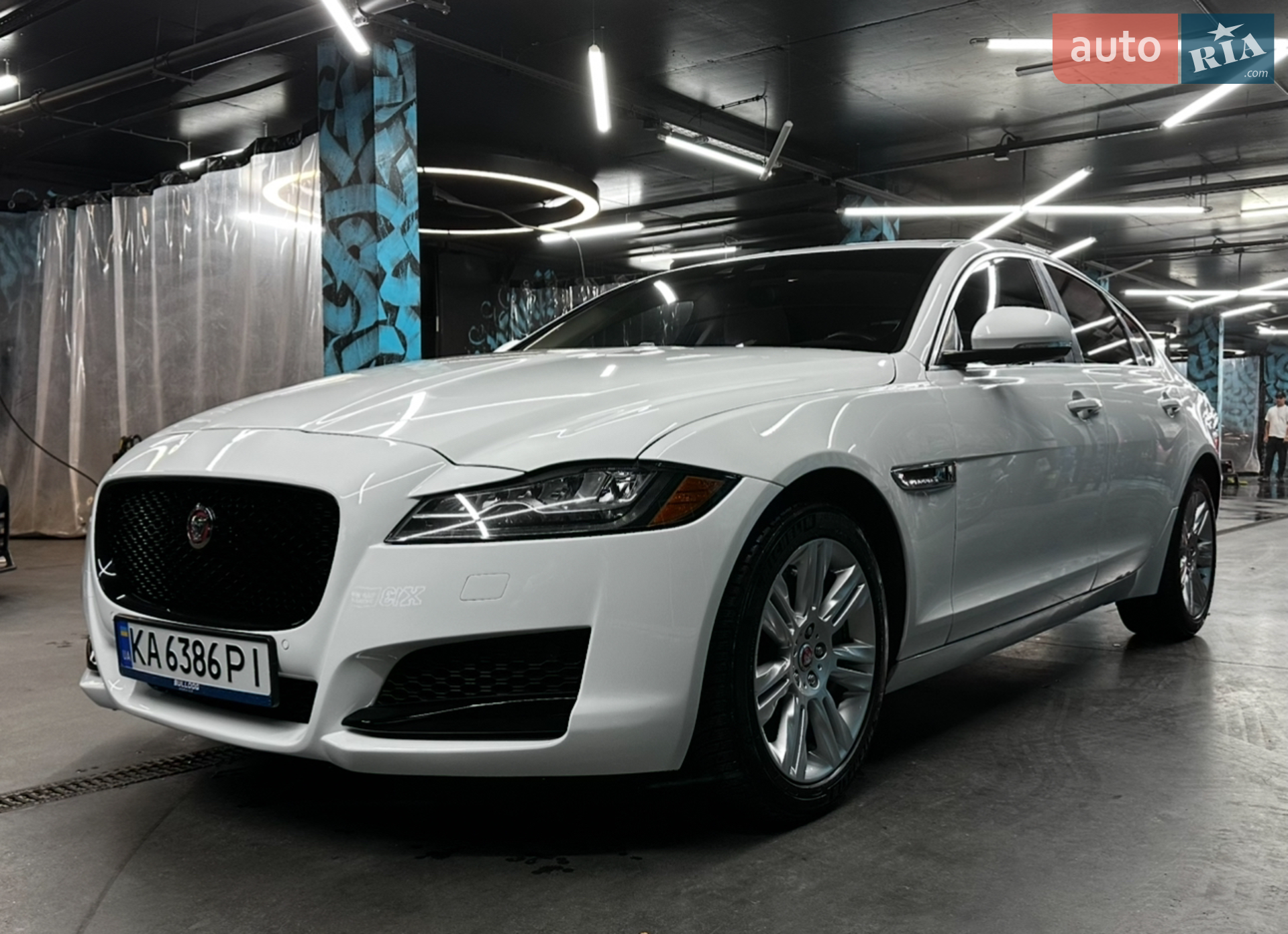 2017 Jaguar XF - мініатюра 52