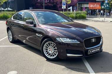 Седан Jaguar XF 2020 в Києві