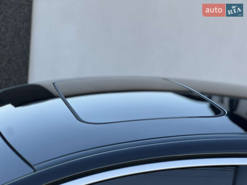 Седан Jaguar XF 2014 в Тернополі