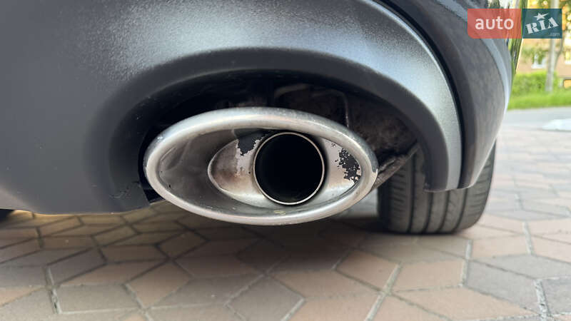 Седан Jaguar XF 2014 в Киеве