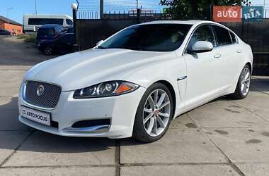 Седан Jaguar XF 2014 в 