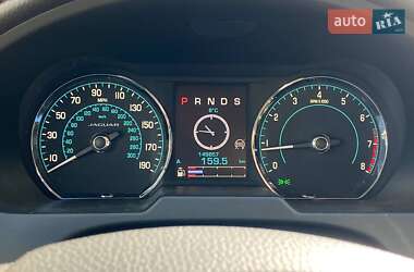 Седан Jaguar XF 2014 в 