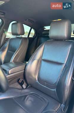 Седан Jaguar XF 2014 в 