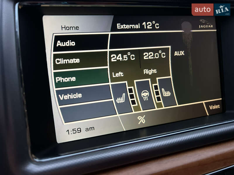 Седан Jaguar XF 2008 в Киеве