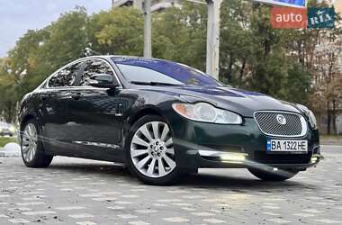 Седан Jaguar XF 2009 в 