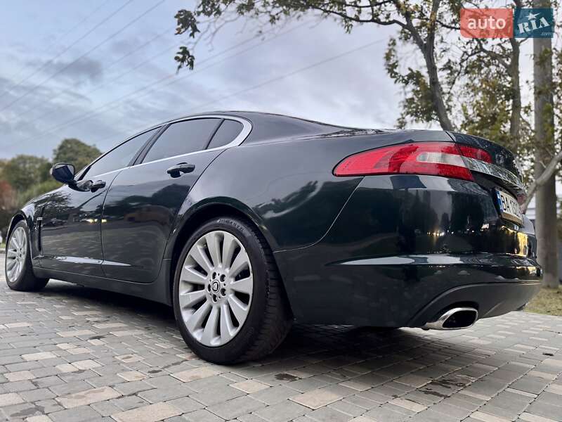 Седан Jaguar XF 2009 в Одессе