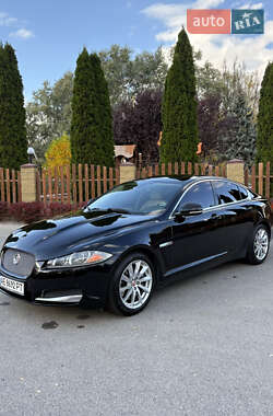 Седан Jaguar XF 2014 в Днепре
