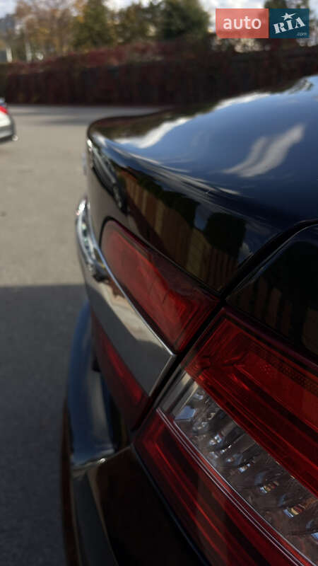 Седан Jaguar XF 2014 в Днепре