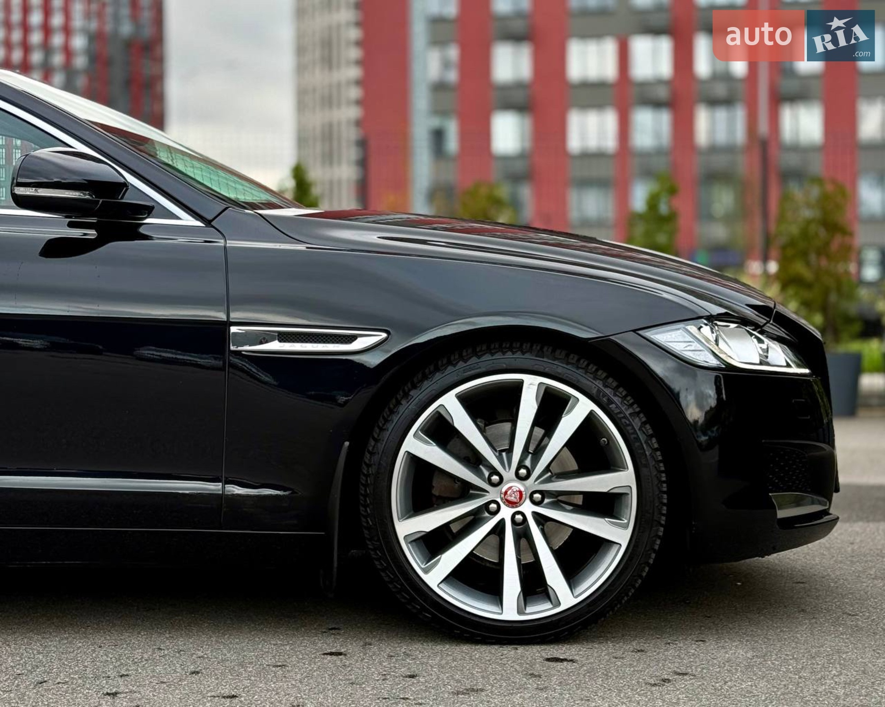 2016 Jaguar XF - мініатюра 12