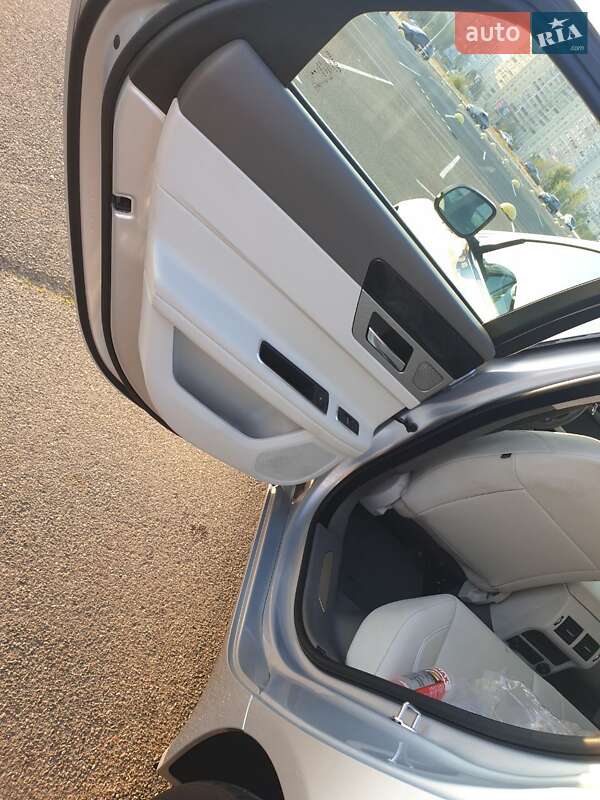 Седан Jaguar XF 2018 в Киеве