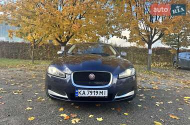 Седан Jaguar XF 2014 в Вишневому