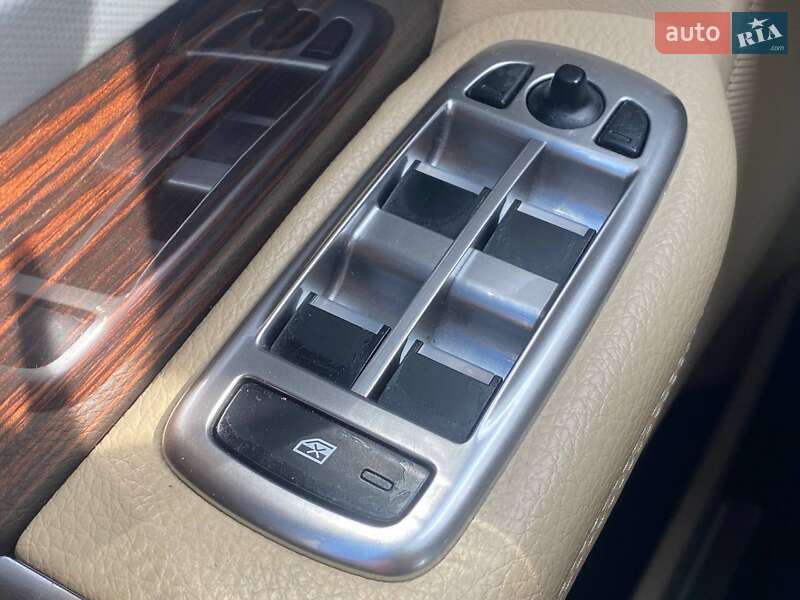 Седан Jaguar XF 2014 в Києві фото 24 Седан Jaguar XF 2014 в Києві