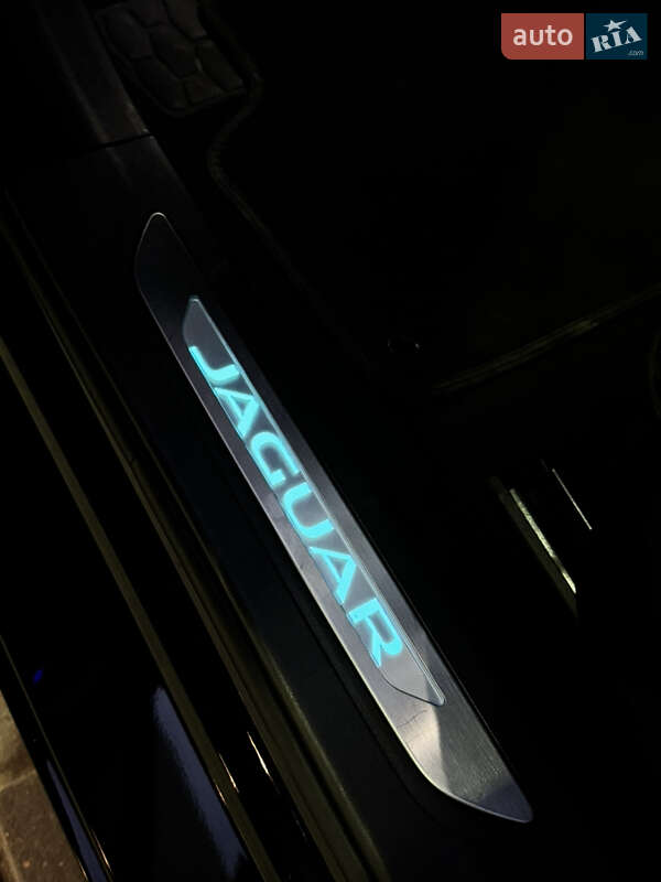 Седан Jaguar XF 2017 в Одесі фото 34 Седан Jaguar XF 2017 в Одесі