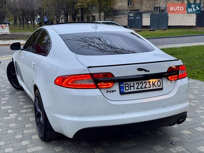 Седан Jaguar XF 2014 в Одессе фото 26 Седан Jaguar XF 2014 в Одессе