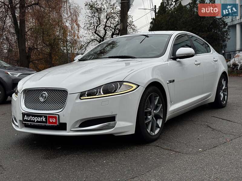 Jaguar XF 2013
