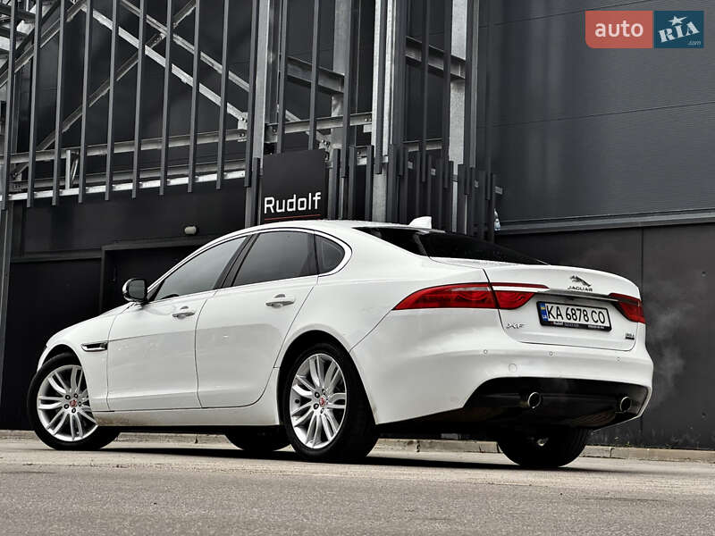 Седан Jaguar XF 2015 в Киеве фото 8 Седан Jaguar XF 2015 в Киеве