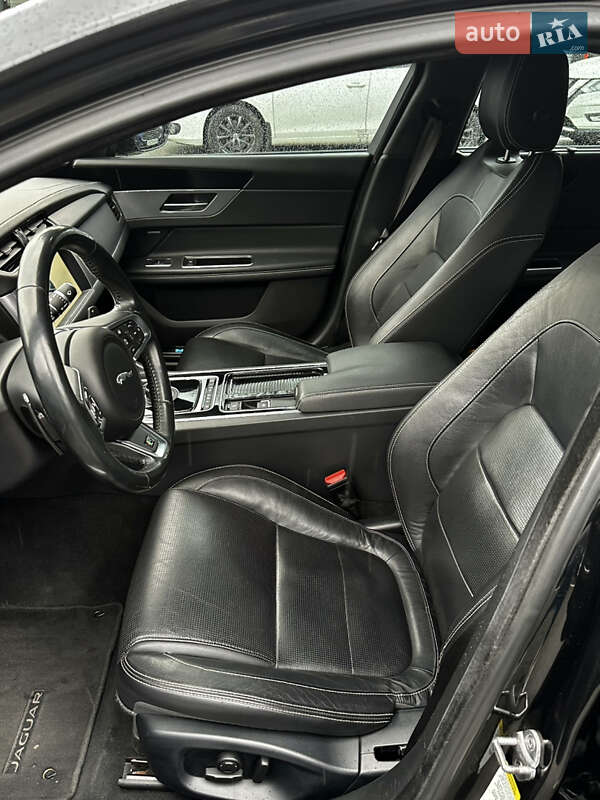 Седан Jaguar XF 2016 в Києві фото 19 Седан Jaguar XF 2016 в Києві