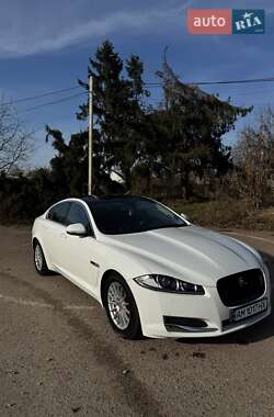 Седан Jaguar XF 2014 в Бердичеві